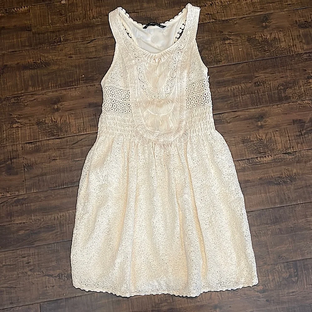 Summer Must! Zara Trafaluc Collection Crème Crochet Dress Unique -Out of Stock - Picture 2 of 4